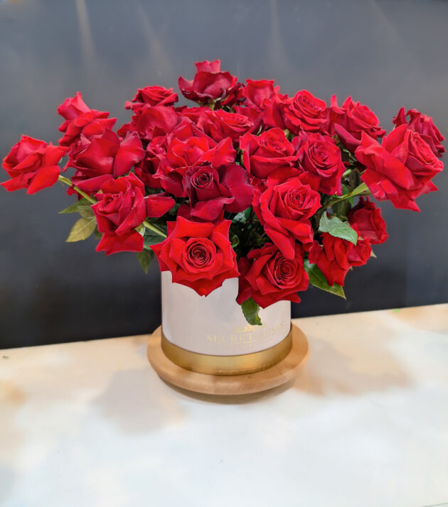 Aranjament floral "Pure love"