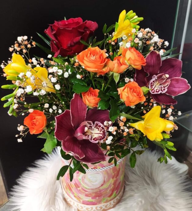 Aranjament floral "Warm wishes"