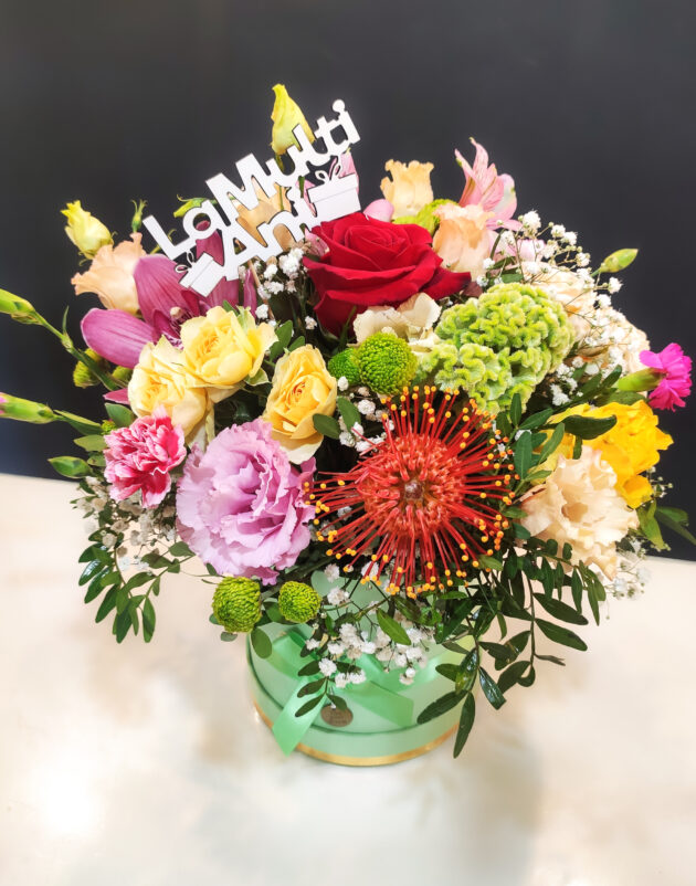 Aranjament floral "Vibration"