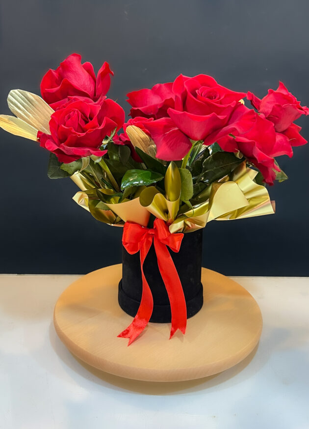 Aranjament floral "In Love"